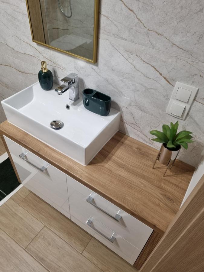 Apartament Sloneczny -Sciegiennego Kielce Eksteriør bilde